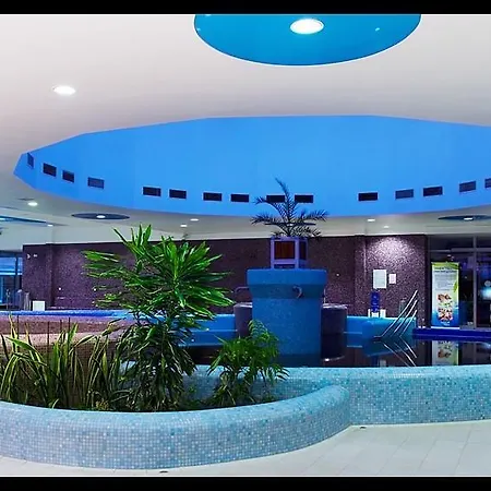 Apartment Sarkany Apartman, Sarkany Wellness Es Gyogyfuerdo Nyirbator