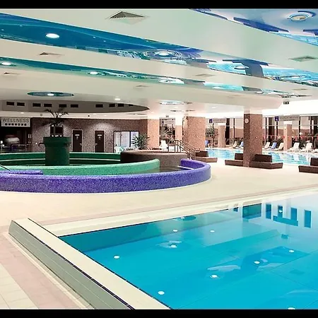 Sárkány Apartman, Sárkány Wellness és Gyógyfürdő Apartman Nyírbátor