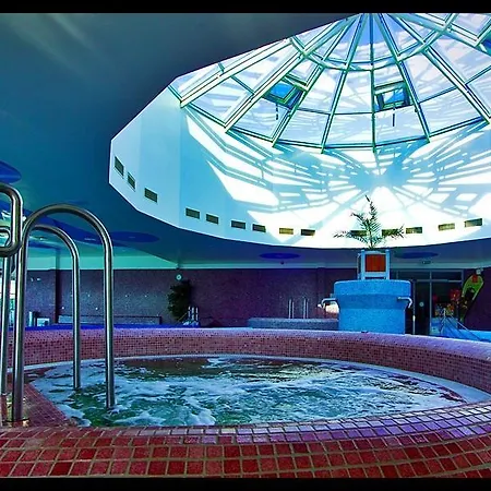 Sarkany Apartman, Sarkany Wellness Es Gyogyfuerdo * Nyirbator