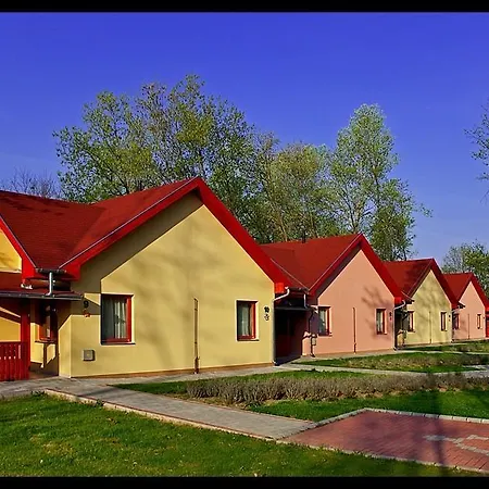 Appartamento Sárkány Apartman, Sárkány Wellness és Gyógyfürdő *