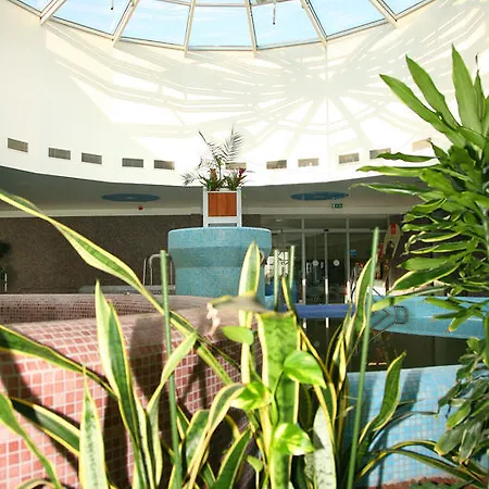 Apartment Sarkany Apartman, Sarkany Wellness Es Gyogyfuerdo *