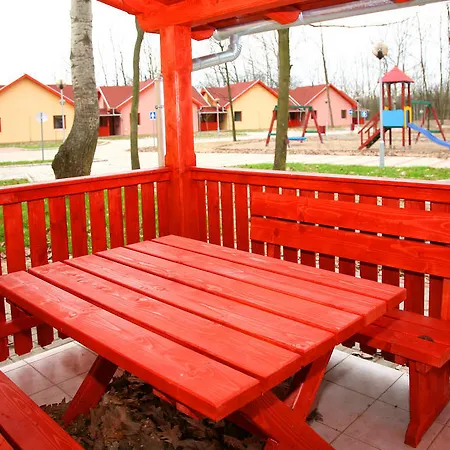 Sárkány Apartman, Sárkány Wellness és Gyógyfürdő Nyírbátor